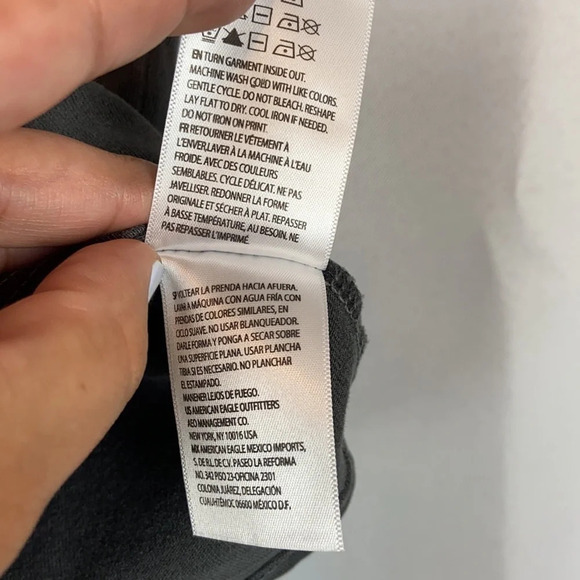 NWOT American Eagle Pink Floyd Fade Gray Shirt XXS - Picture 4 of 5